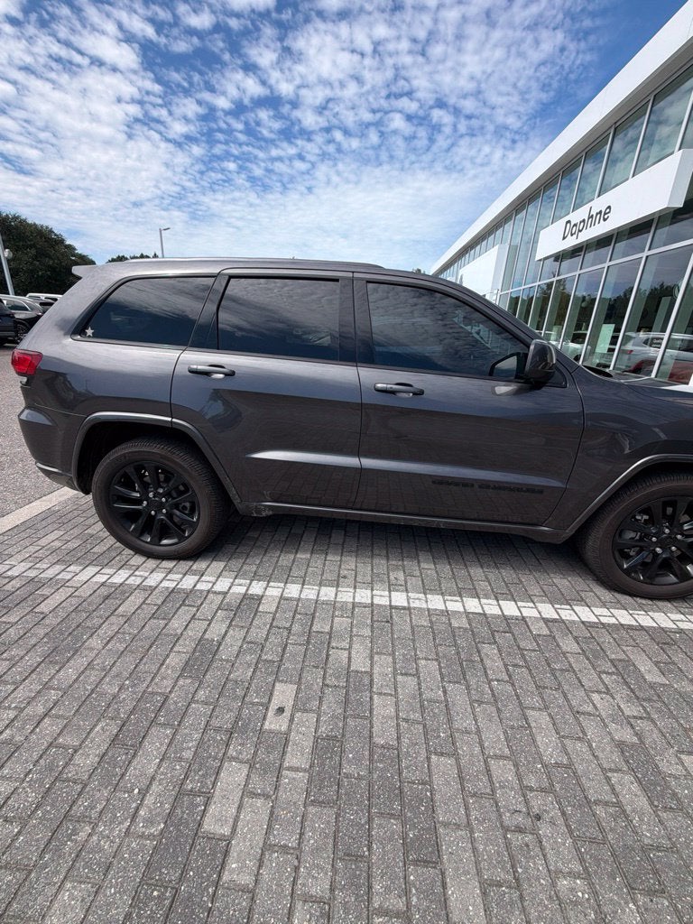 2021 Jeep Grand Cherokee Laredo X
