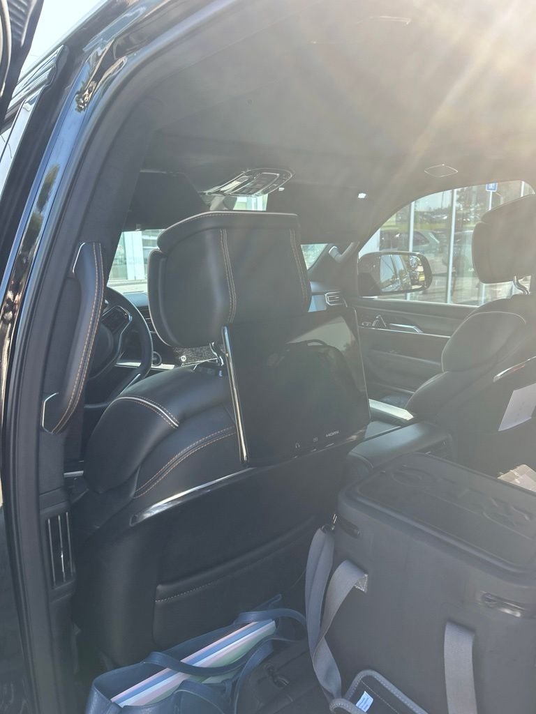 2023 Jeep Grand Wagoneer Series III Obsidian