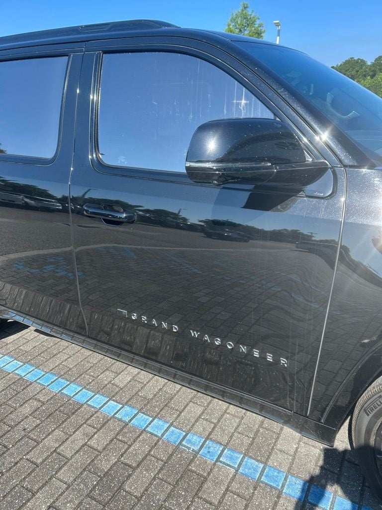 2023 Jeep Grand Wagoneer Series III Obsidian