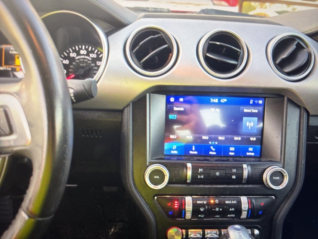 2022 Ford Mustang EcoBoost Premium