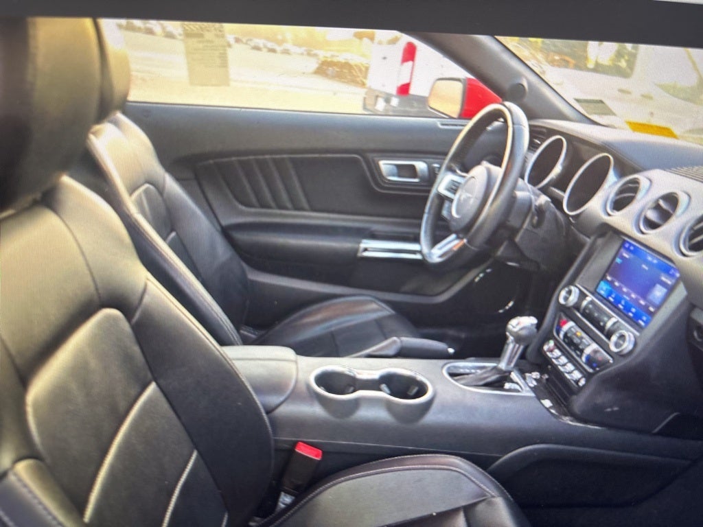 2022 Ford Mustang EcoBoost Premium