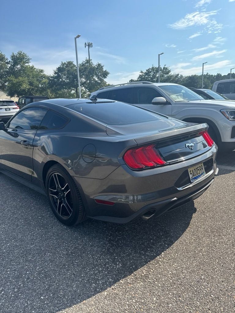 2020 Ford Mustang EcoBoost