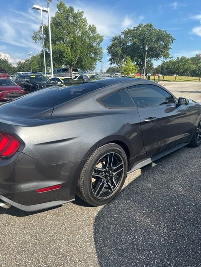 2020 Ford Mustang EcoBoost