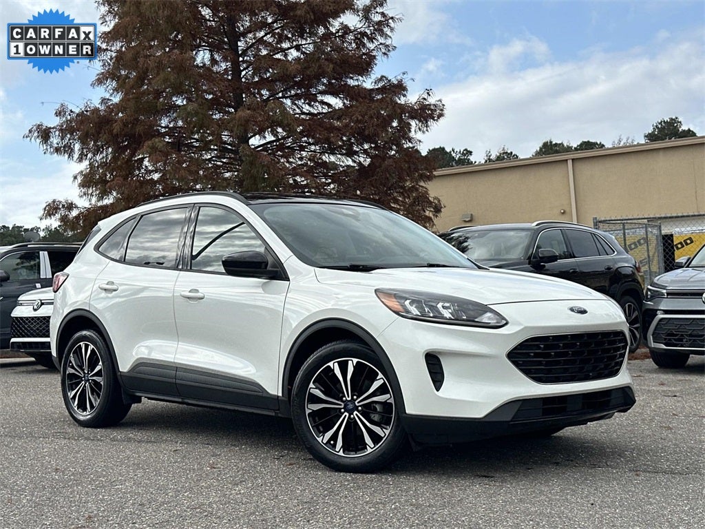 2021 Ford Escape SE Hybrid