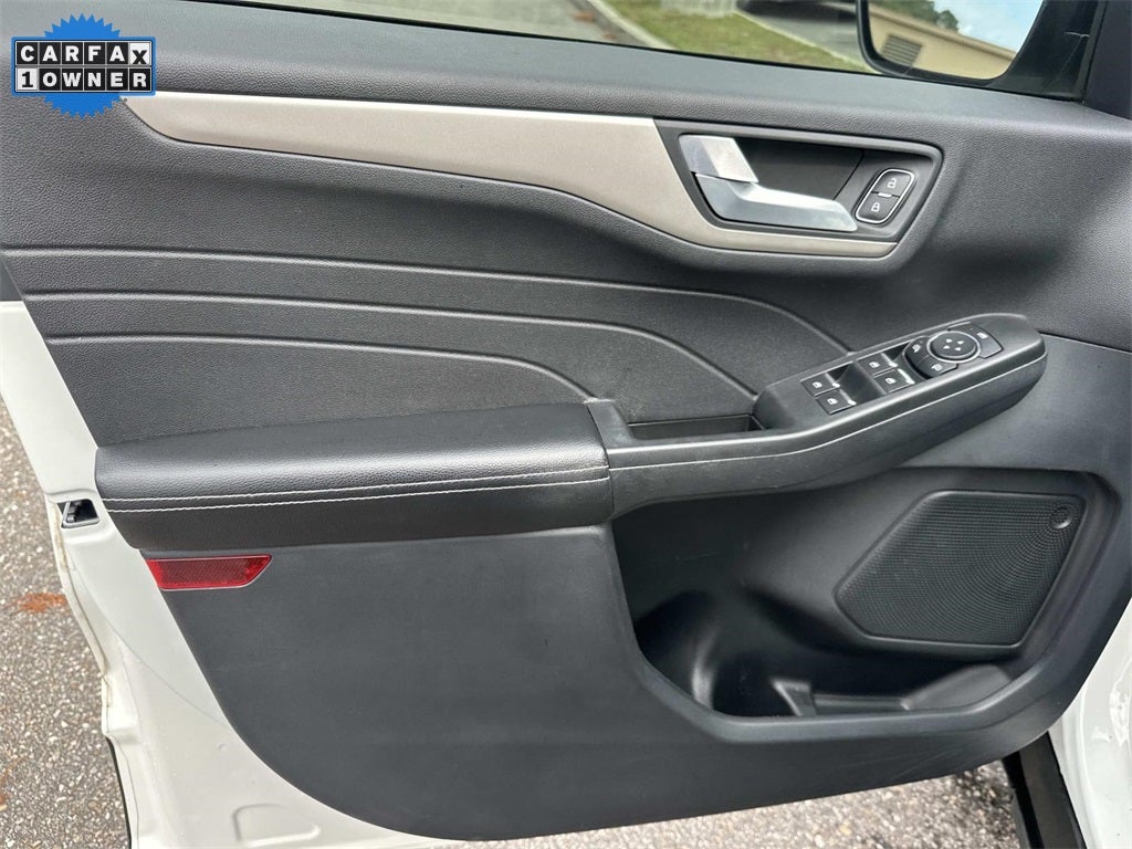 2021 Ford Escape SE Hybrid