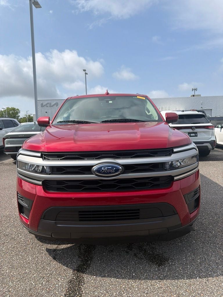 2022 Ford Expedition Max XLT