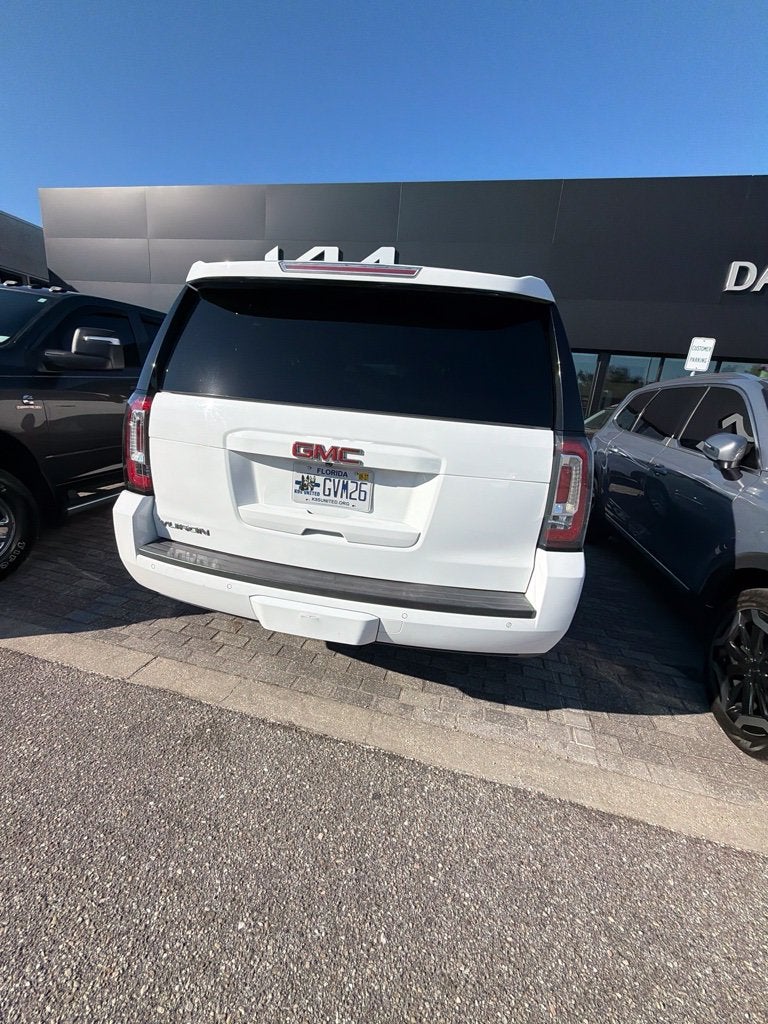 2017 GMC Yukon SLT