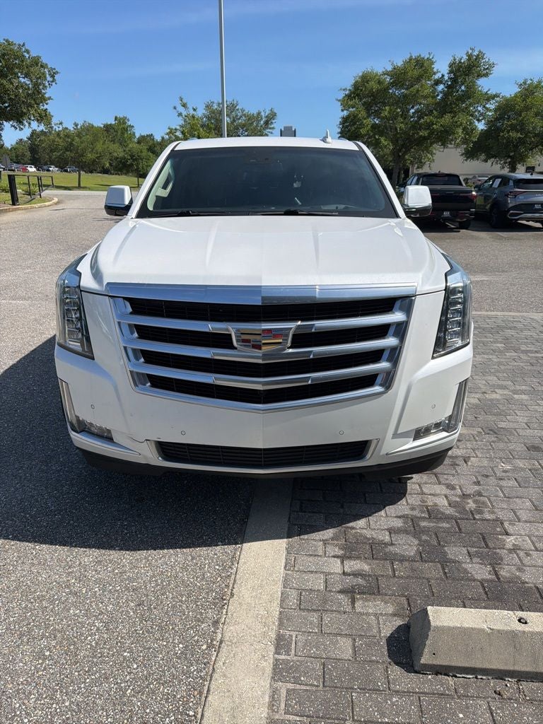 2018 Cadillac Escalade 2WD Luxury's photo