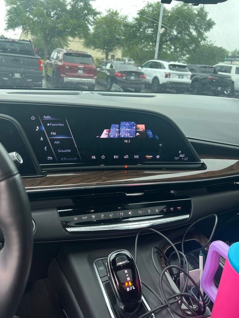 2024 Cadillac Escalade ESV Sport Platinum