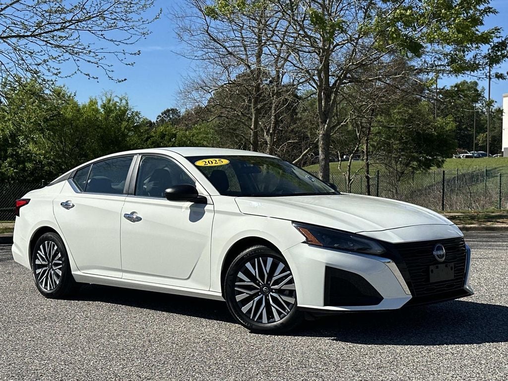 2025 Nissan Altima 2.5 SV