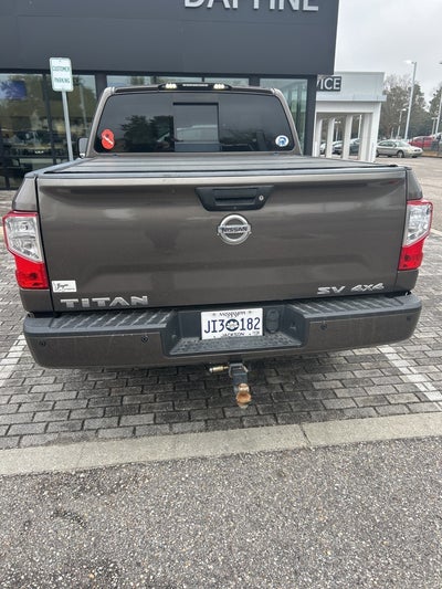 2017 Nissan Titan SV