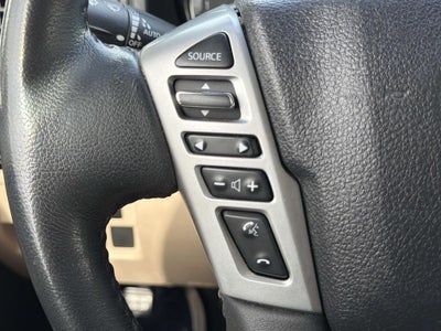 2017 Nissan Titan SV