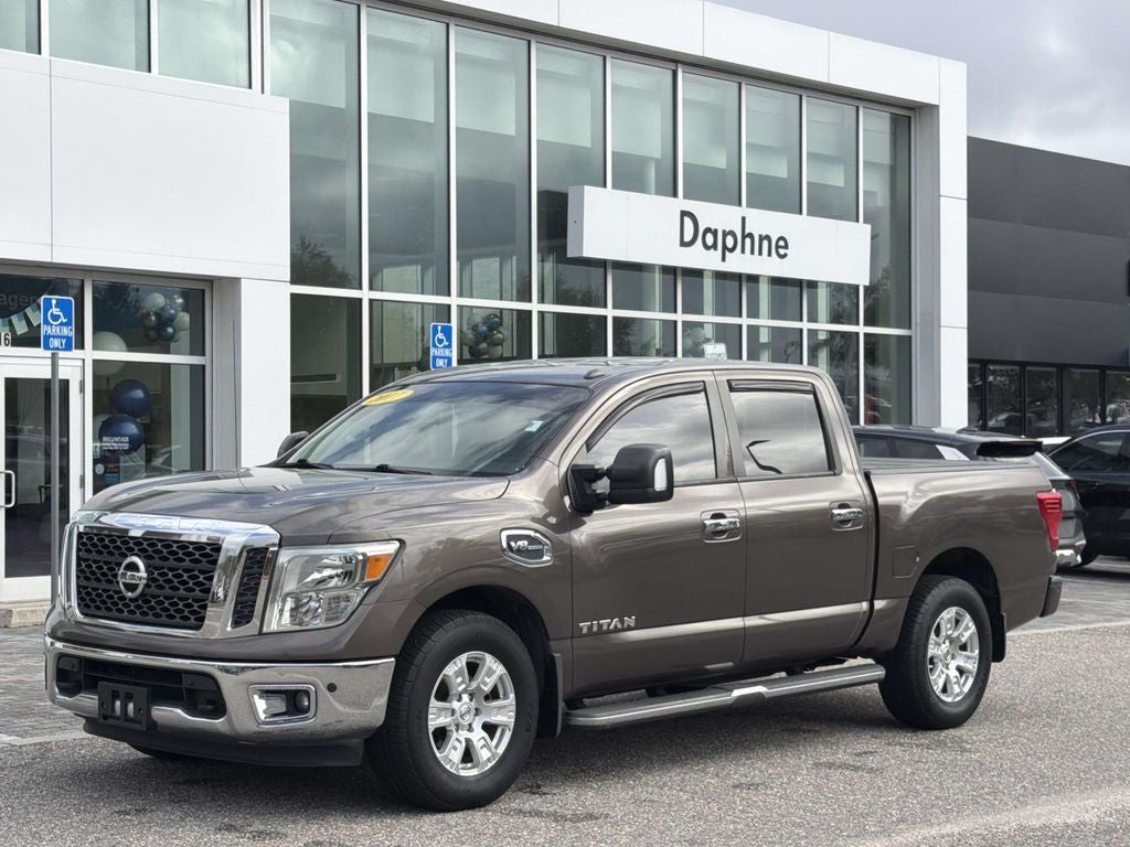 2017 Nissan Titan SV