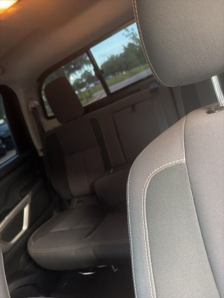 2022 Nissan Titan SV