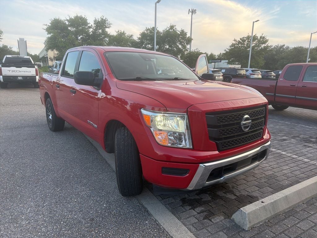 2022 Nissan Titan SV