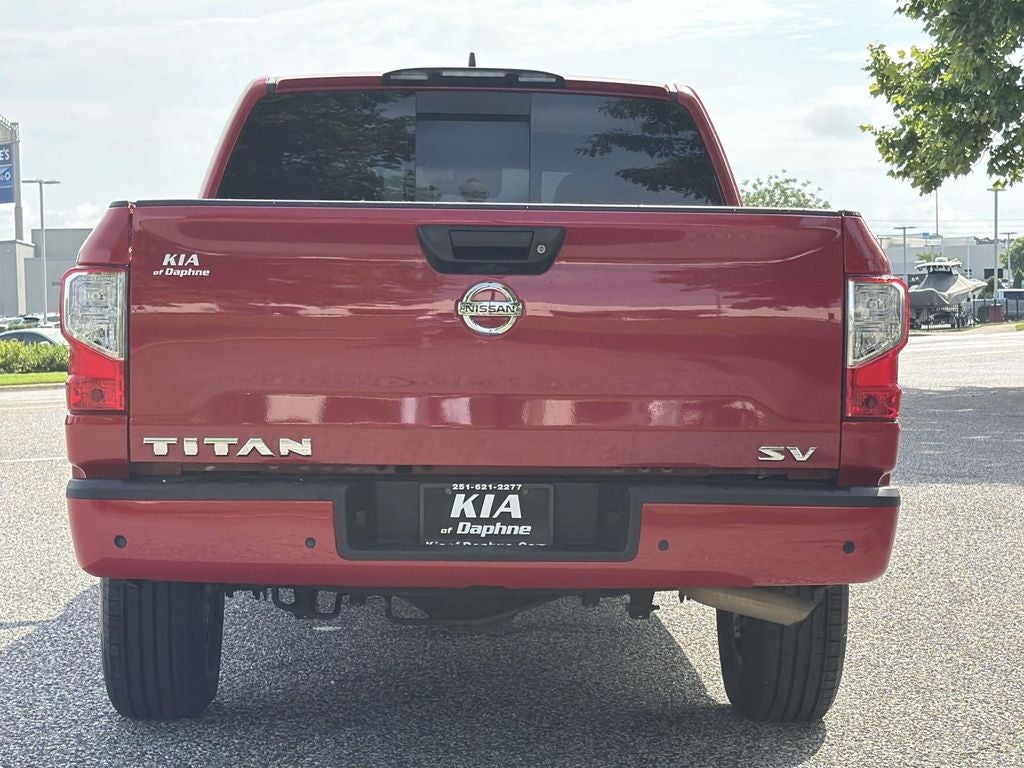 2022 Nissan Titan SV