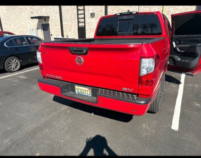 2022 Nissan Titan SV