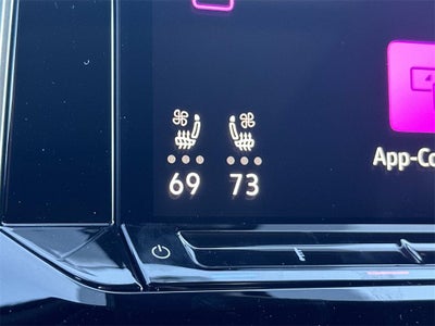 2026 Volkswagen Atlas Cross Sport 2.0T SEL R-Line Black