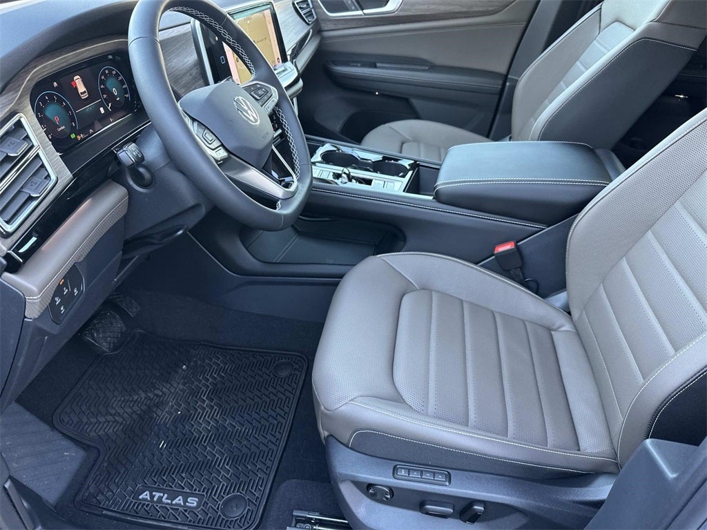 2026 Volkswagen Atlas 2.0T SEL