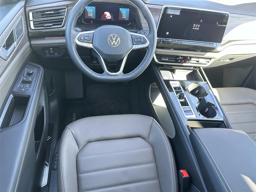 2026 Volkswagen Atlas 2.0T SEL