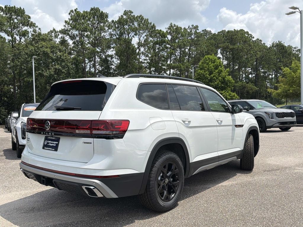 2026 Volkswagen Atlas 2.0T Peak Edition