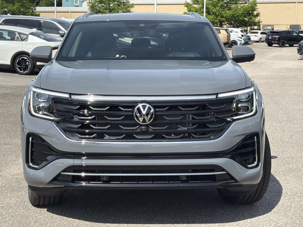 2026 Volkswagen Atlas Cross Sport 2.0T SEL Premium R-Line