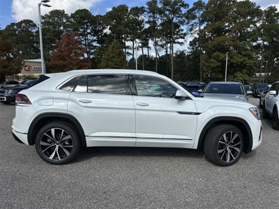 2026 Volkswagen Atlas Cross Sport 2.0T SEL Premium R-Line