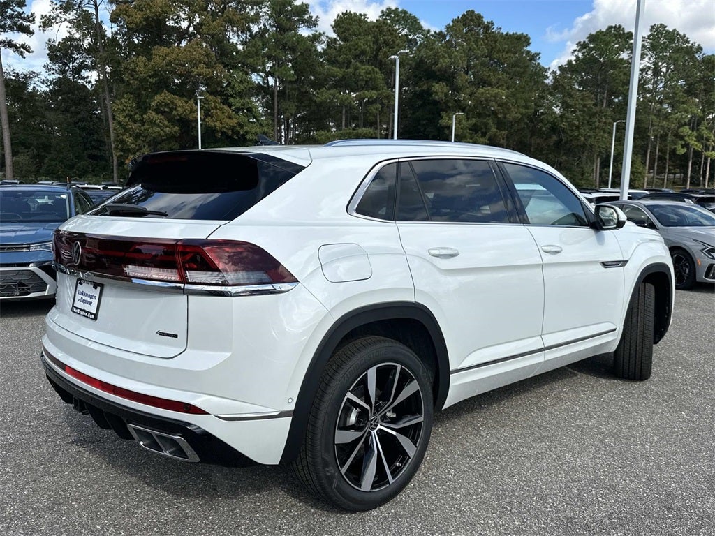 2026 Volkswagen Atlas Cross Sport 2.0T SEL Premium R-Line