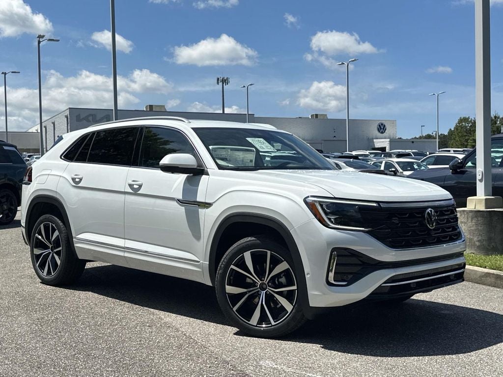 2026 Volkswagen Atlas Cross Sport 2.0T SEL Premium R-Line
