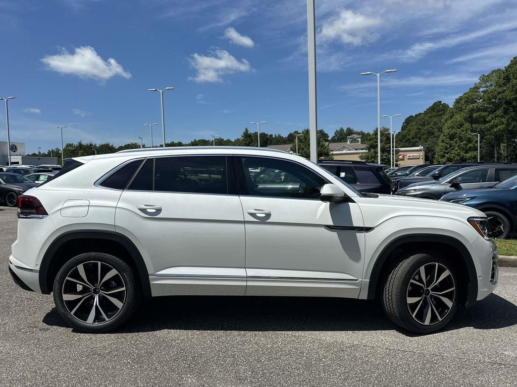 2026 Volkswagen Atlas Cross Sport 2.0T SEL Premium R-Line