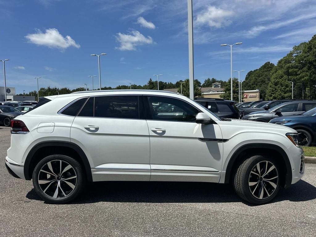 2026 Volkswagen Atlas Cross Sport 2.0T SEL Premium R-Line