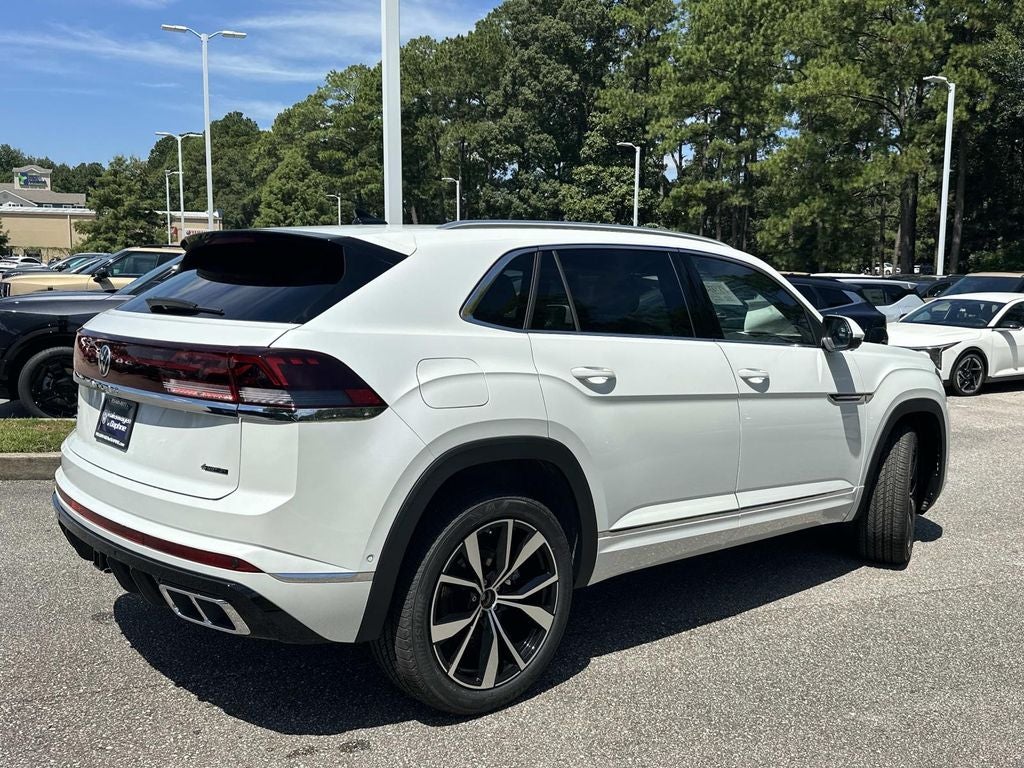 2026 Volkswagen Atlas Cross Sport 2.0T SEL Premium R-Line