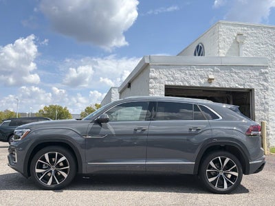 2026 Volkswagen Atlas Cross Sport SEL Premium R-Line