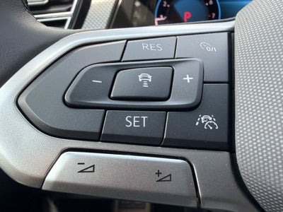 2026 Volkswagen Atlas Cross Sport SEL Premium R-Line