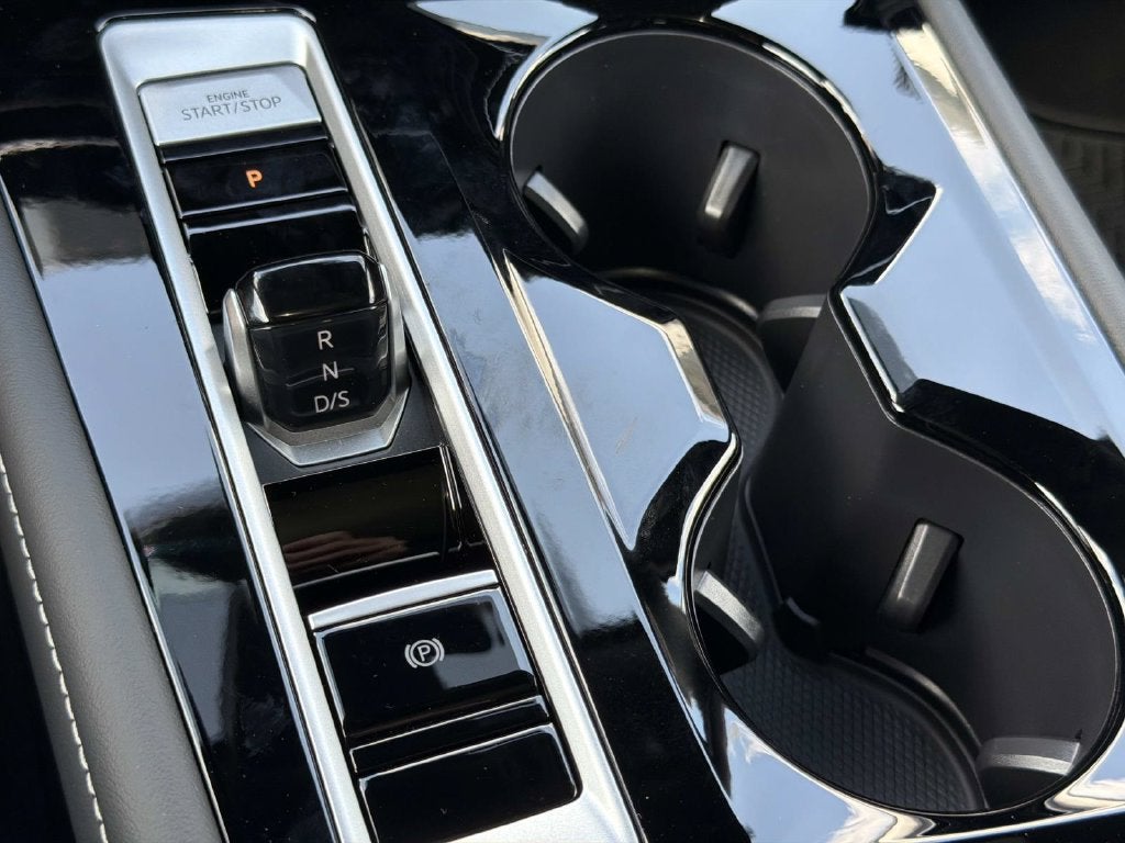 2026 Volkswagen Atlas Cross Sport SEL Premium R-Line