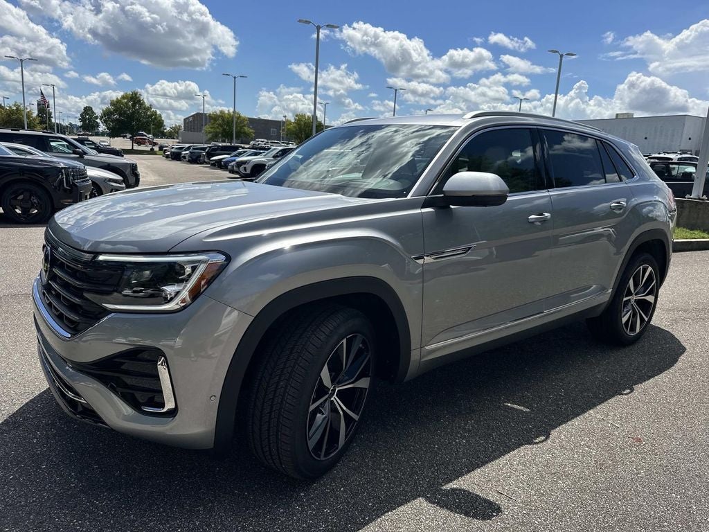 2026 Volkswagen Atlas Cross Sport 2.0T SEL Premium R-Line