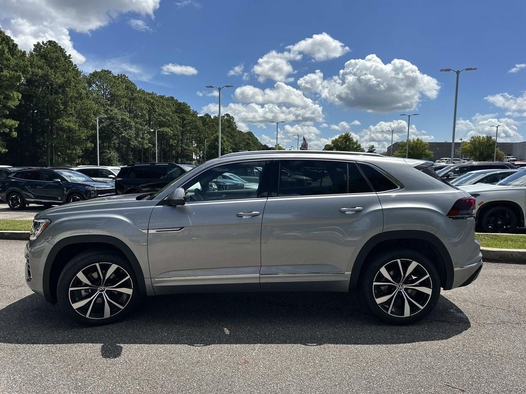 2026 Volkswagen Atlas Cross Sport 2.0T SEL Premium R-Line