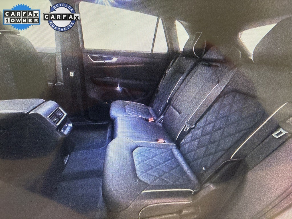 2024 Volkswagen Atlas Cross Sport 2.0T SEL Premium R-Line