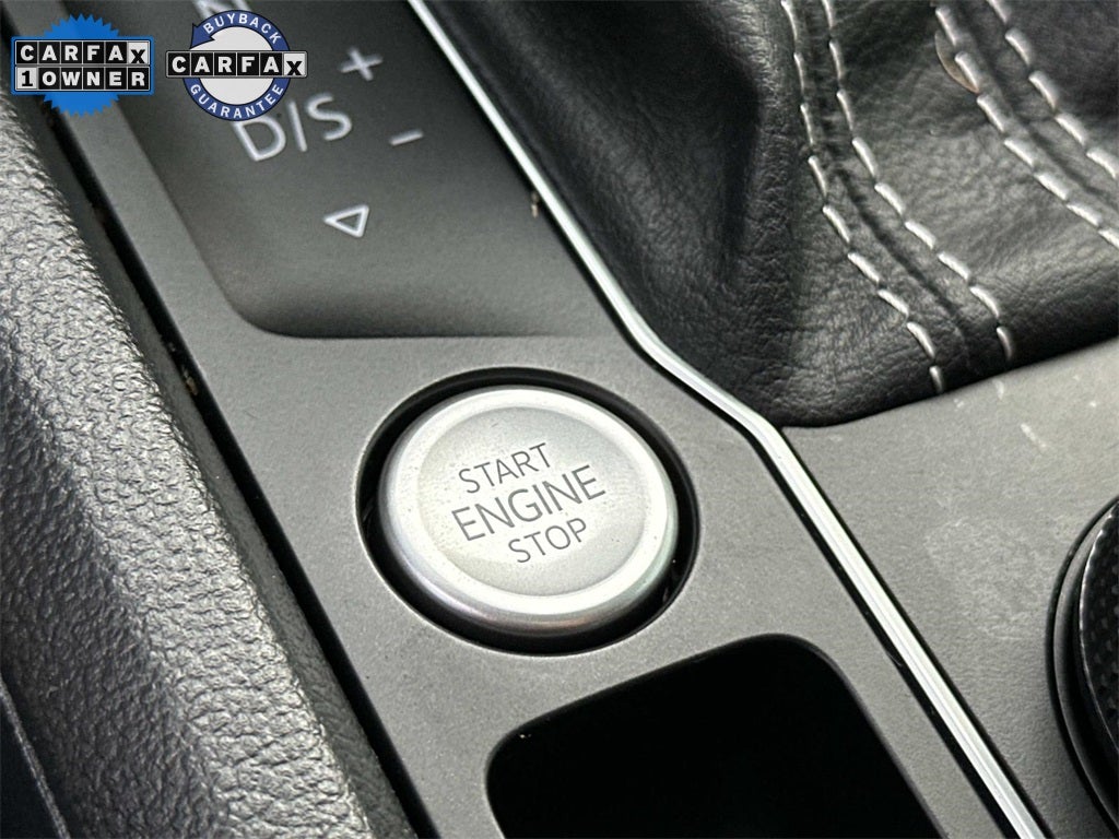 2022 Volkswagen Atlas Cross Sport 3.6L V6 SEL Premium R-Line