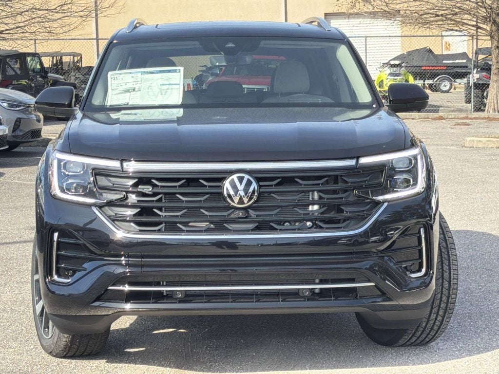 2026 Volkswagen Atlas 2.0T SEL Premium R-Line