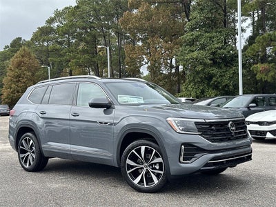 2026 Volkswagen Atlas 2.0T SEL Premium R-Line