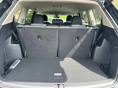 2025 Volkswagen Atlas 2.0T SE