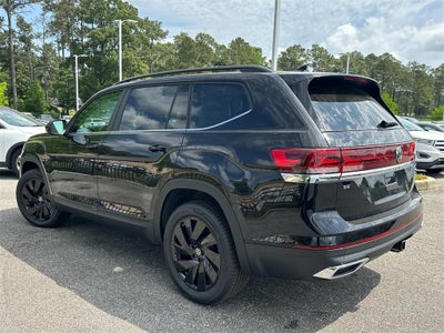 2025 Volkswagen Atlas 2.0T SE