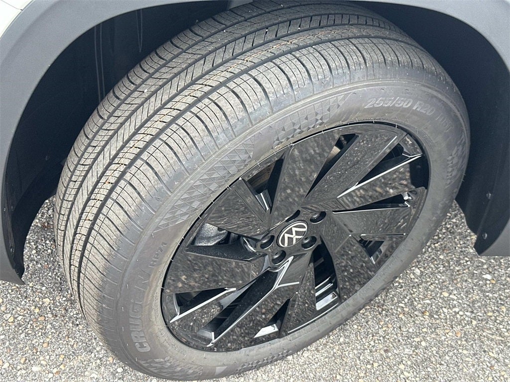 2026 Volkswagen Atlas 2.0T SE w/ Technology