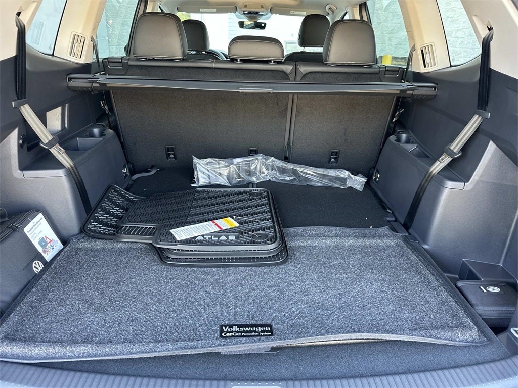 2026 Volkswagen Atlas 2.0T SE w/ Technology