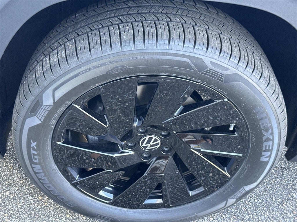 2026 Volkswagen Atlas 2.0T SE w/ Technology