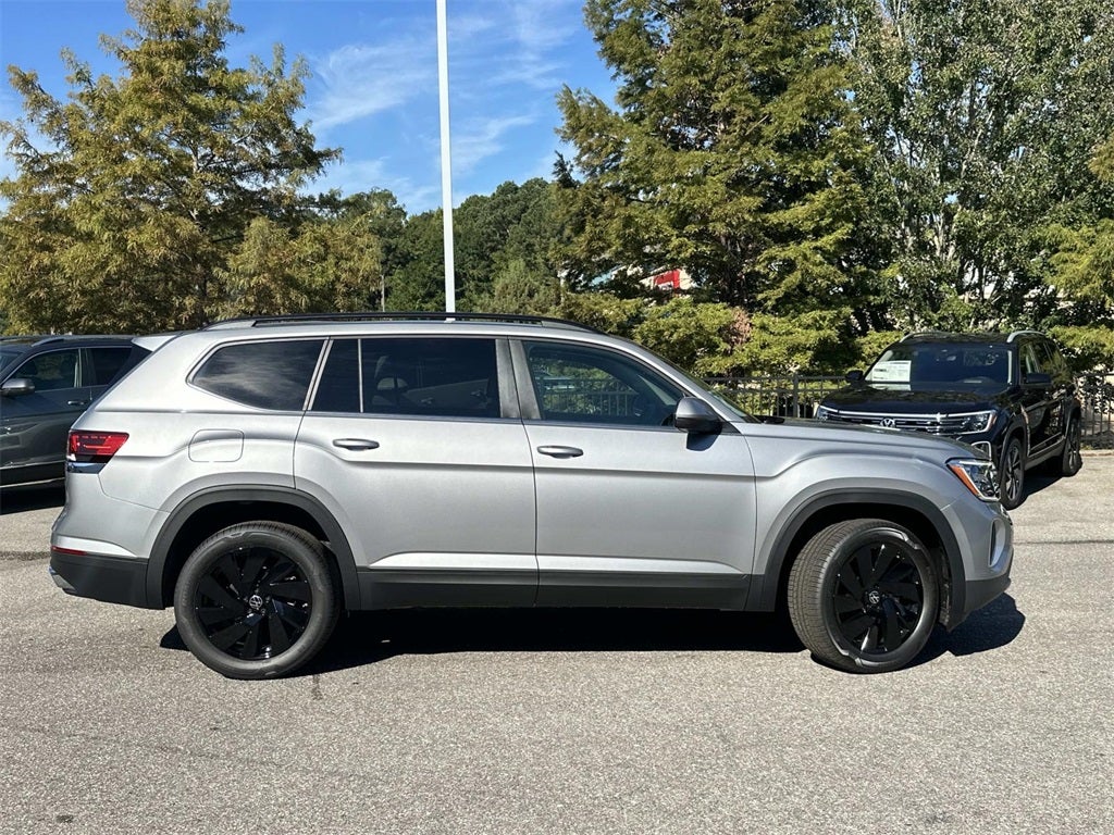 2026 Volkswagen Atlas 2.0T SE w/ Technology
