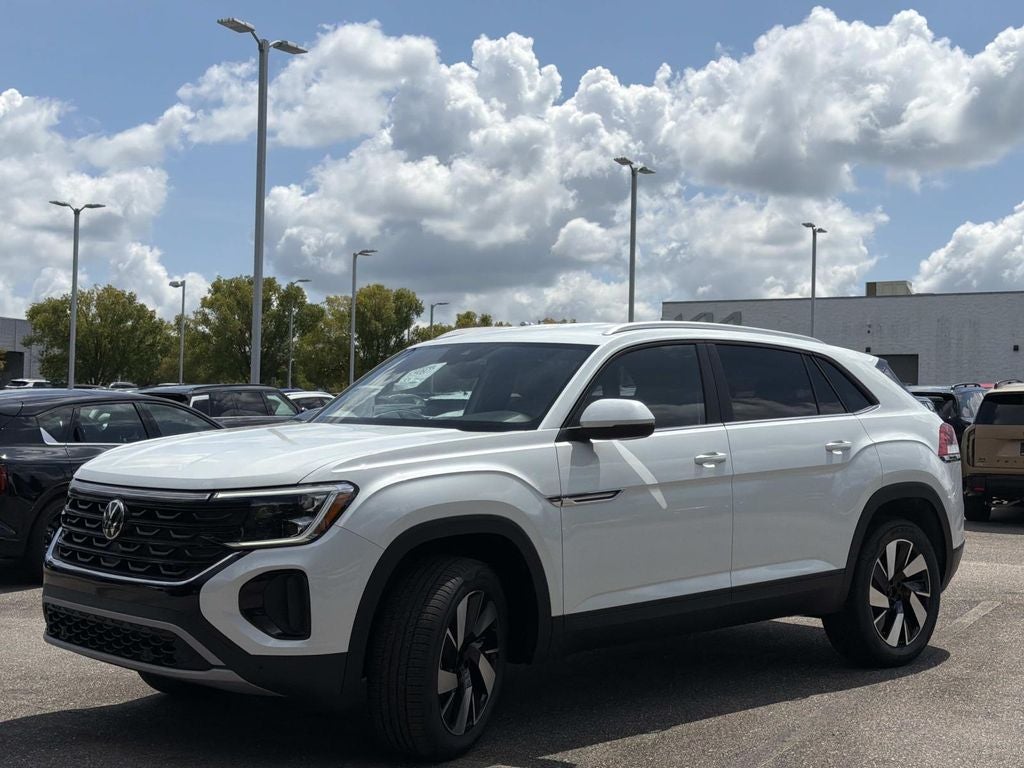 2026 Volkswagen Atlas Cross Sport 2.0T SE w/Technology