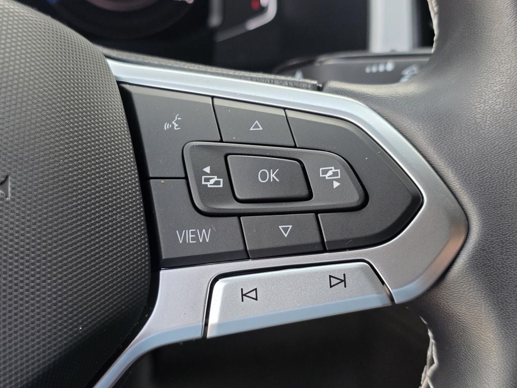 2023 Volkswagen Atlas Cross Sport 2.0T SE w/Technology