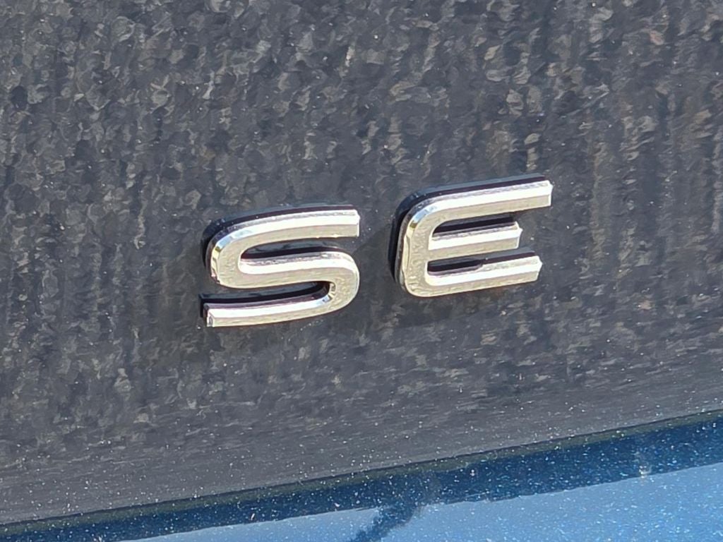 2023 Volkswagen Atlas Cross Sport 2.0T SE w/Technology